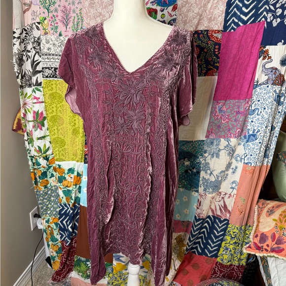 Johnny Was Plum Velvet Tunic Large - Picture 1 of 6